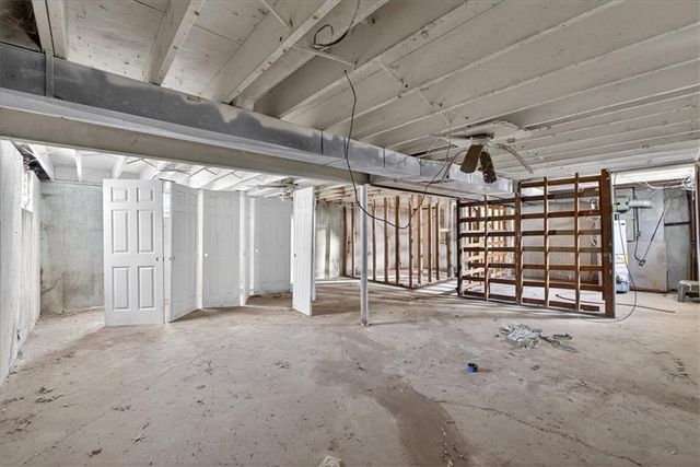 8019 Oakland Avenue, Kansas City, KS 66112