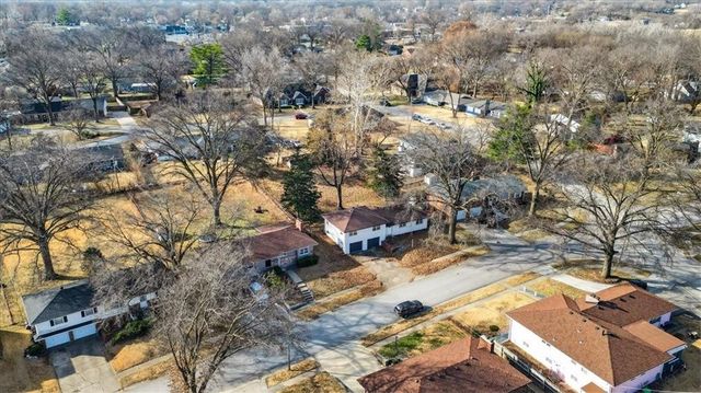 8019 Oakland Avenue, Kansas City, KS 66112