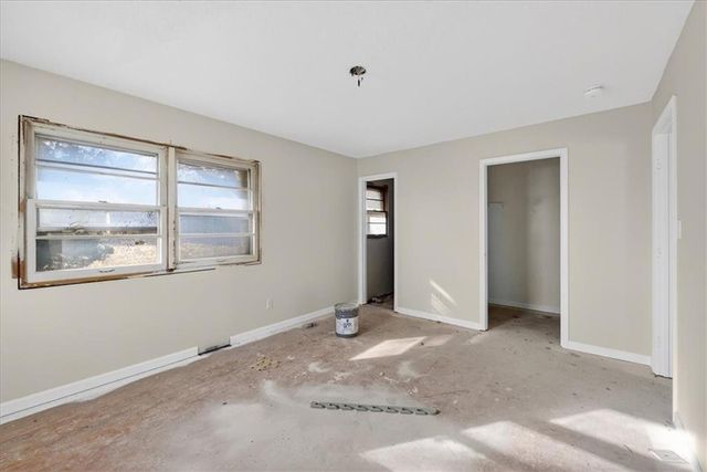 8019 Oakland Avenue, Kansas City, KS 66112