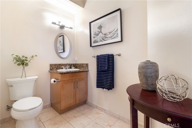 4821 Bakman Avenue 206, North Hollywood, CA 91606