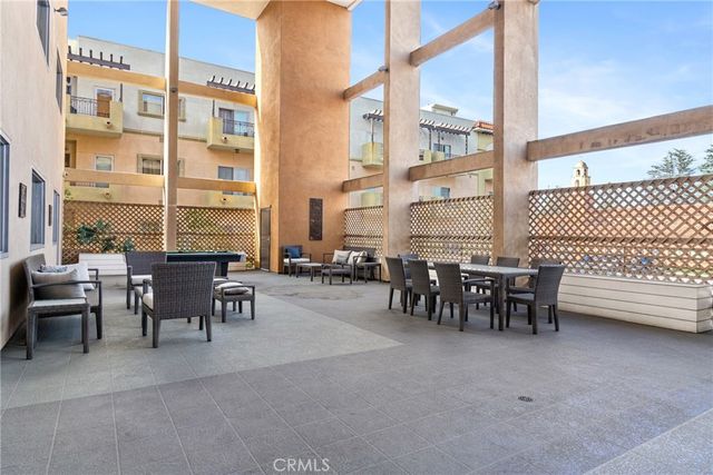 4821 Bakman Avenue 206, North Hollywood, CA 91606