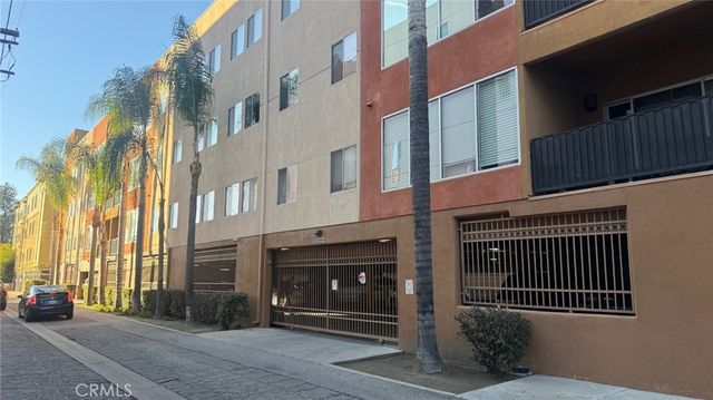 4821 Bakman Avenue 206, North Hollywood, CA 91606