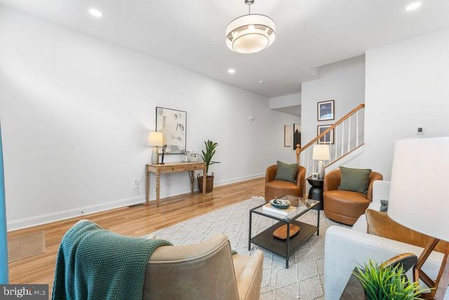 52 S FULTON AVE, Baltimore, MD 21223