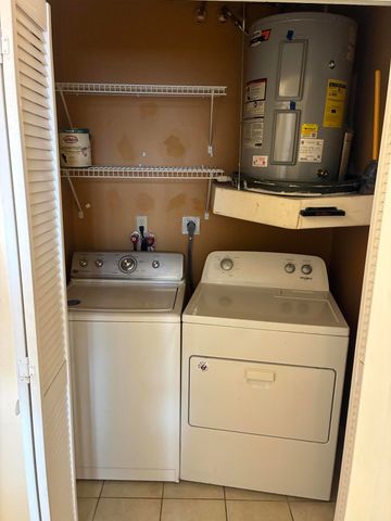 233 W Pine Terrace A, West Palm Beach, FL 33405