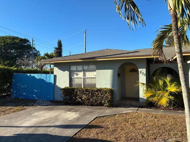 233 W Pine Terrace A, West Palm Beach, FL 33405