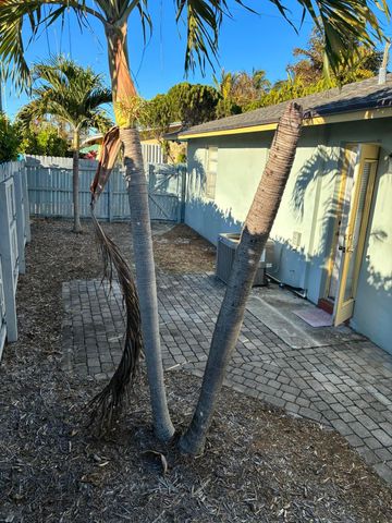 233 W Pine Terrace A, West Palm Beach, FL 33405