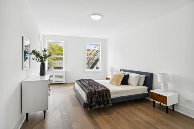 14809 Northern Blvd Apt 2J, New York City, NY 11354