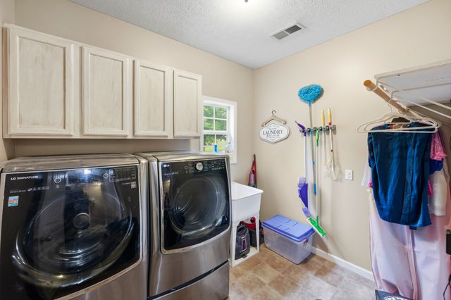 600 Jackson Lane Ext, Decaturville, TN 38329