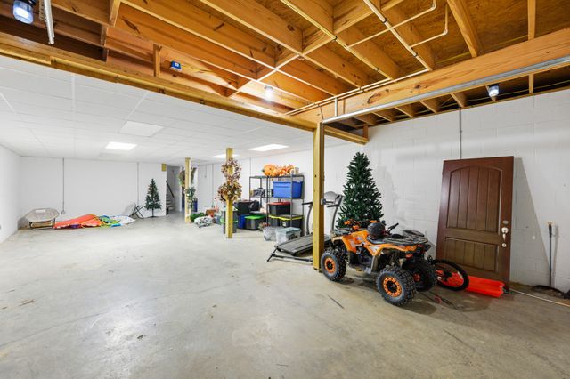600 Jackson Lane Ext, Decaturville, TN 38329