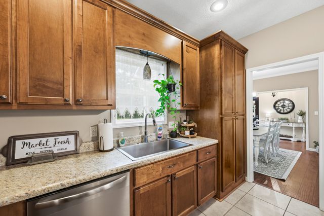 600 Jackson Lane Ext, Decaturville, TN 38329