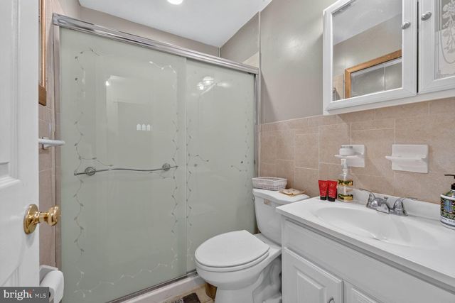5406 SPRING LN, Hyattsville, MD 20781