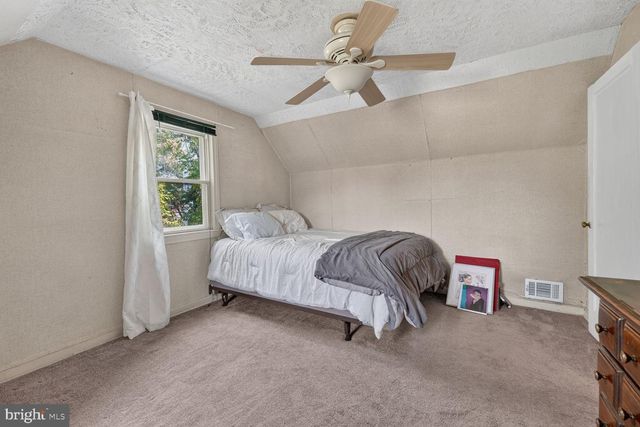5406 SPRING LN, Hyattsville, MD 20781