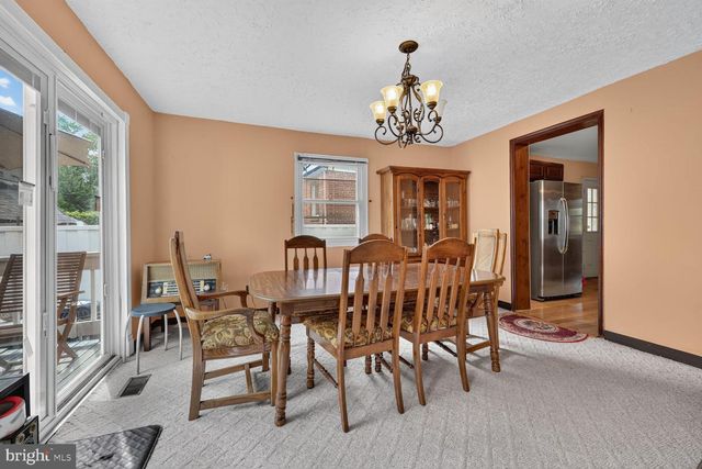 5406 SPRING LN, Hyattsville, MD 20781