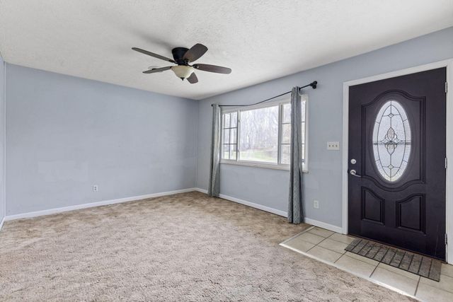 2976 Pleasant Drive NE, Lancaster, OH 43130