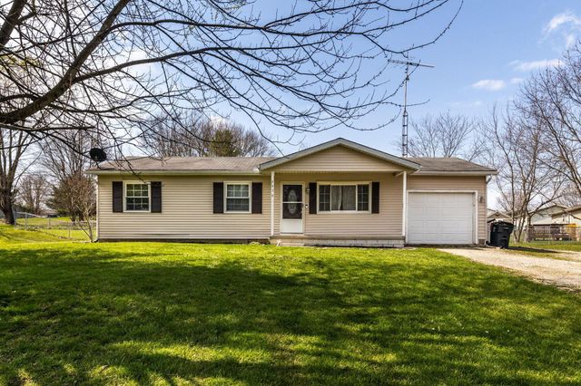 2976 Pleasant Drive NE, Lancaster, OH 43130