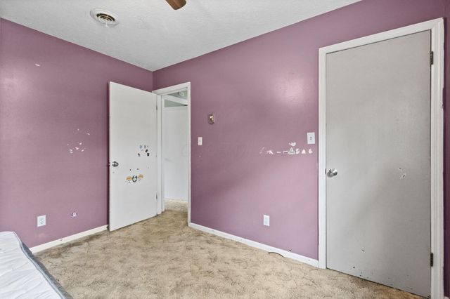 2976 Pleasant Drive NE, Lancaster, OH 43130