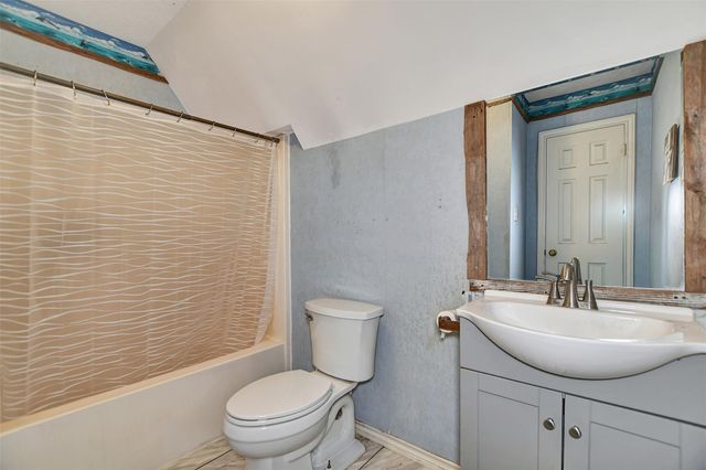 33207 Walnut Grove Drive, Magnolia, TX 77355