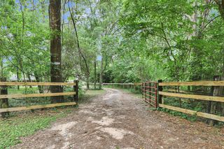 33207 Walnut Grove Drive, Magnolia, TX 77355