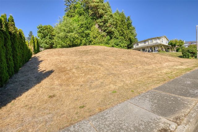 6044 Sandpiper Court, Bremerton, WA 98312