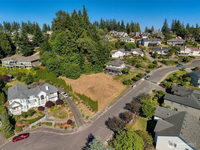 6044 Sandpiper Court, Bremerton, WA 98312