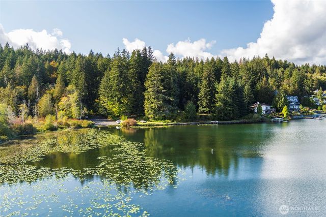 6044 Sandpiper Court, Bremerton, WA 98312