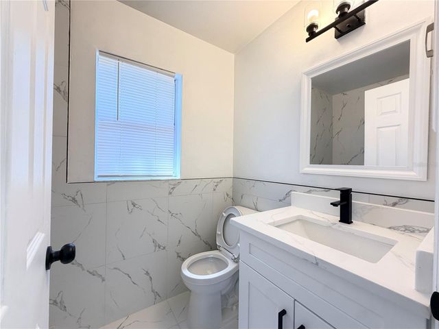 1982 GREYSTONE TRAIL, Orlando, FL 32818
