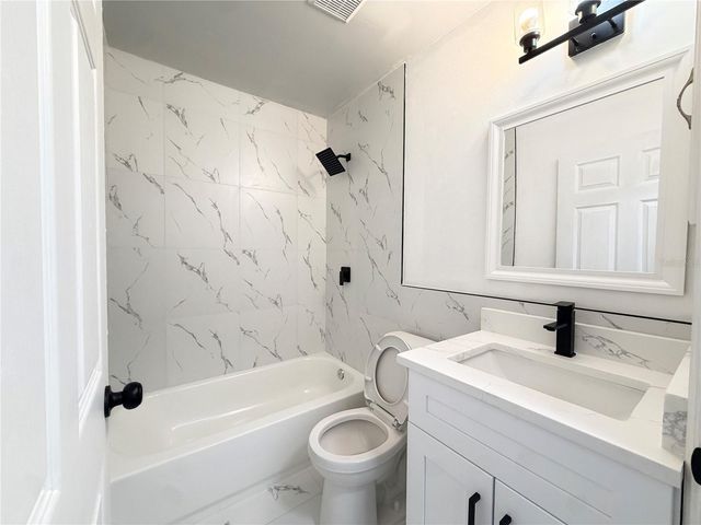 1982 GREYSTONE TRAIL, Orlando, FL 32818