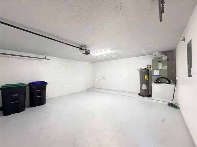 1982 GREYSTONE TRAIL, Orlando, FL 32818