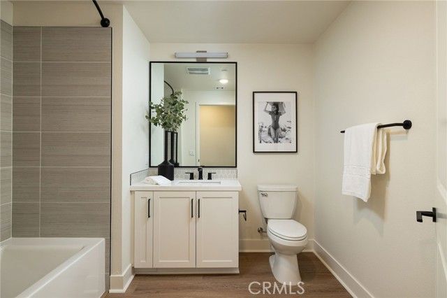 414 Main St. 310, Huntington Beach, CA 92648