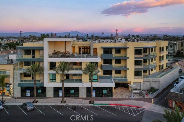 414 Main St. 310, Huntington Beach, CA 92648