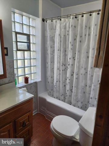 111 WEMPE DR, Cumberland, MD 21502