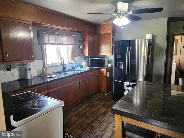 111 WEMPE DR, Cumberland, MD 21502