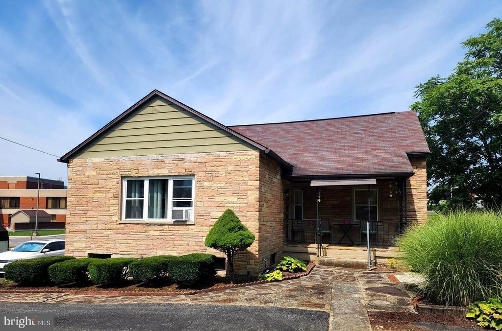 111 WEMPE DR, Cumberland, MD 21502