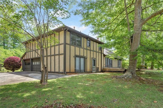 2145 Hampton Trail, Conyers, GA 30013