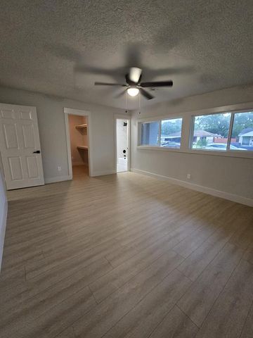 5326 Dewberry Street, Houston, TX 77021