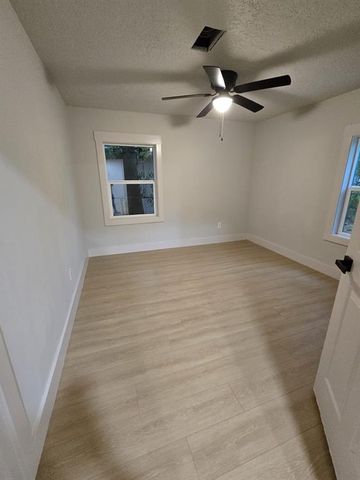 5326 Dewberry Street, Houston, TX 77021