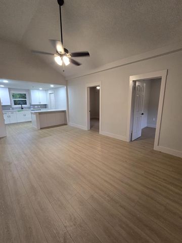 5326 Dewberry Street, Houston, TX 77021