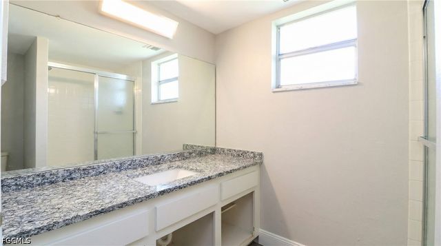 1828 Pine Valley DR 112, Fort Myers, FL 33907