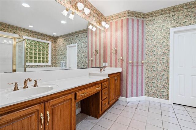 3991 Lakefront Drive W, Mobile, AL 36695