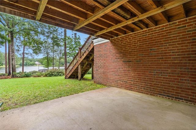 3991 Lakefront Drive W, Mobile, AL 36695