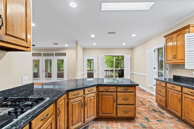 3991 Lakefront Drive W, Mobile, AL 36695