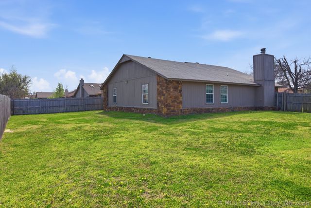 14209 E 37th Place, Tulsa, OK 74134