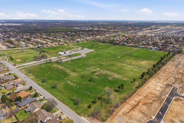 14209 E 37th Place, Tulsa, OK 74134