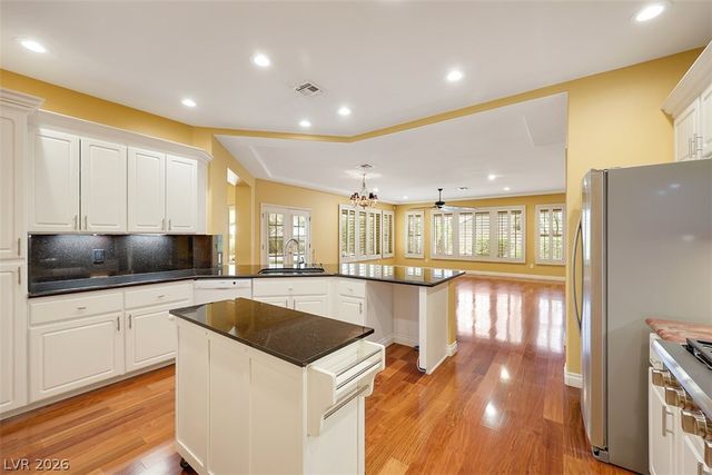 2842 Winslow Springs Drive, Henderson, NV 89052