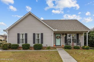 338 Meadow Drive, Ayden, NC 28513