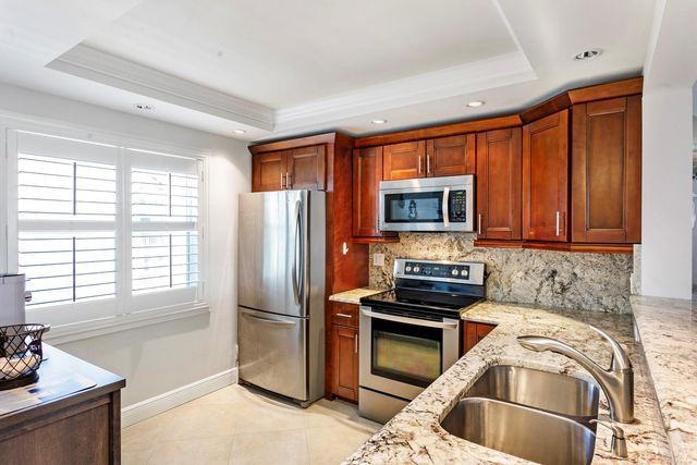 930 Dogwood Drive 457, Delray Beach, FL 33483