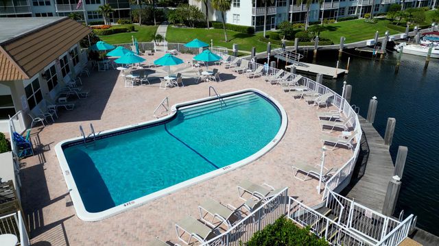 930 Dogwood Drive 457, Delray Beach, FL 33483