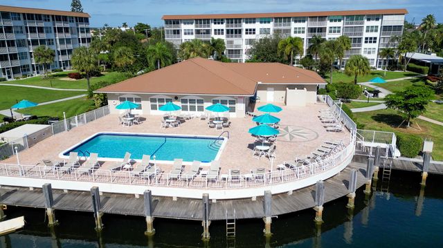 930 Dogwood Drive 457, Delray Beach, FL 33483