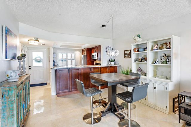 930 Dogwood Drive 457, Delray Beach, FL 33483