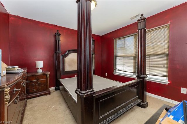 8 Coriander Court, Greensboro, NC 27406